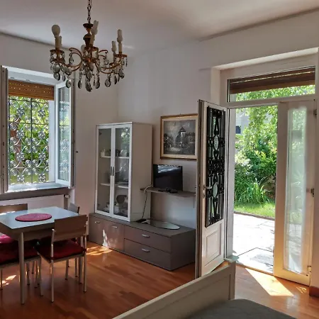 Apartment La Casa Del Quirino Tirano