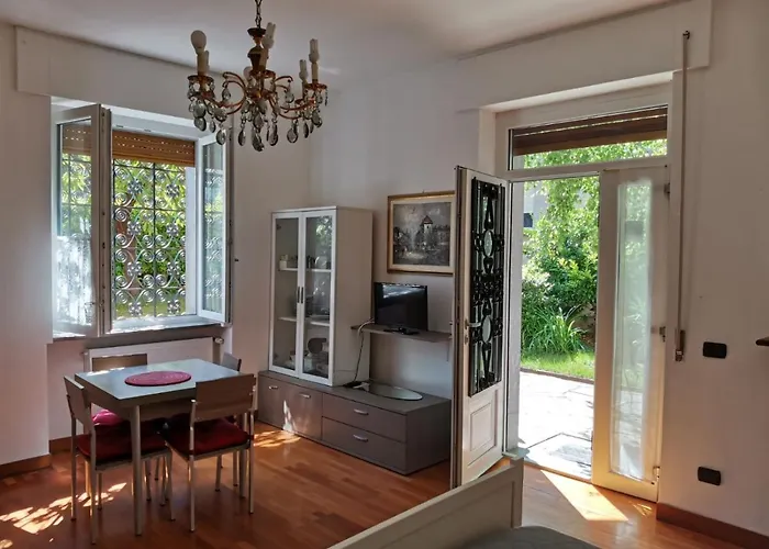 Апартаменты La Casa Del Quirino Тирано
